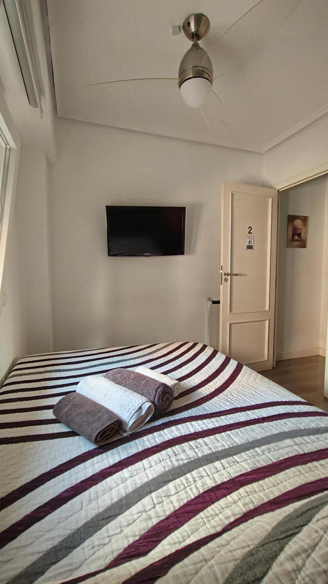 Paul'S Rooms - No Turistico Valencia Exterior foto