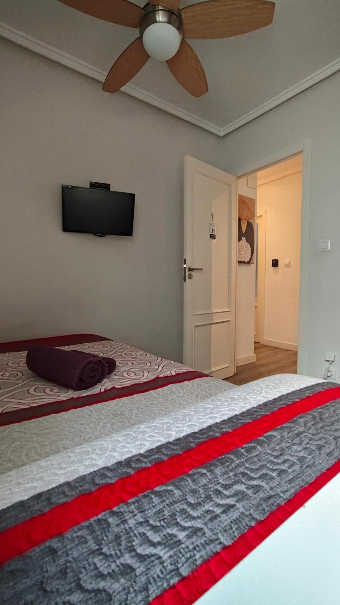 Paul'S Rooms - No Turistico Valencia Exterior foto
